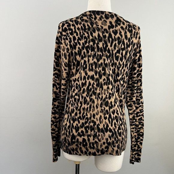 NWT HALOGEN Taupe Animal Print Crew Neck Sweater‎ (S) - Picture 4 of 7